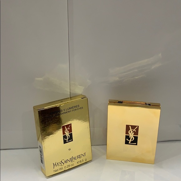 YvesSaintLaurent Makeup - Picture 3 of 4